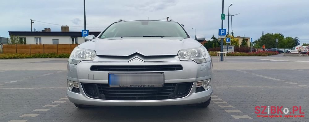 2010' Citroen C5 photo #3