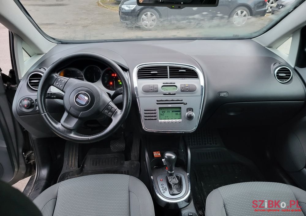 2007' SEAT Altea XL photo #4