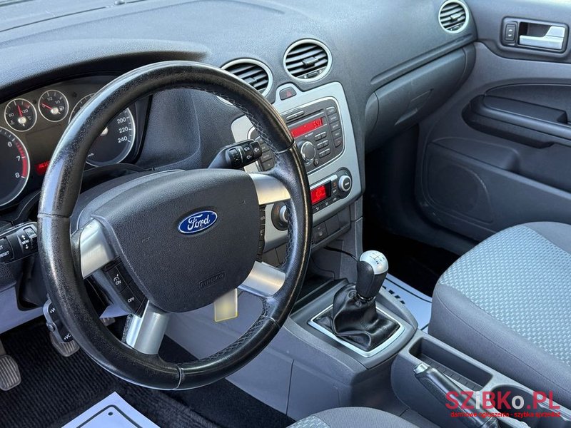 2008' Ford Focus photo #5