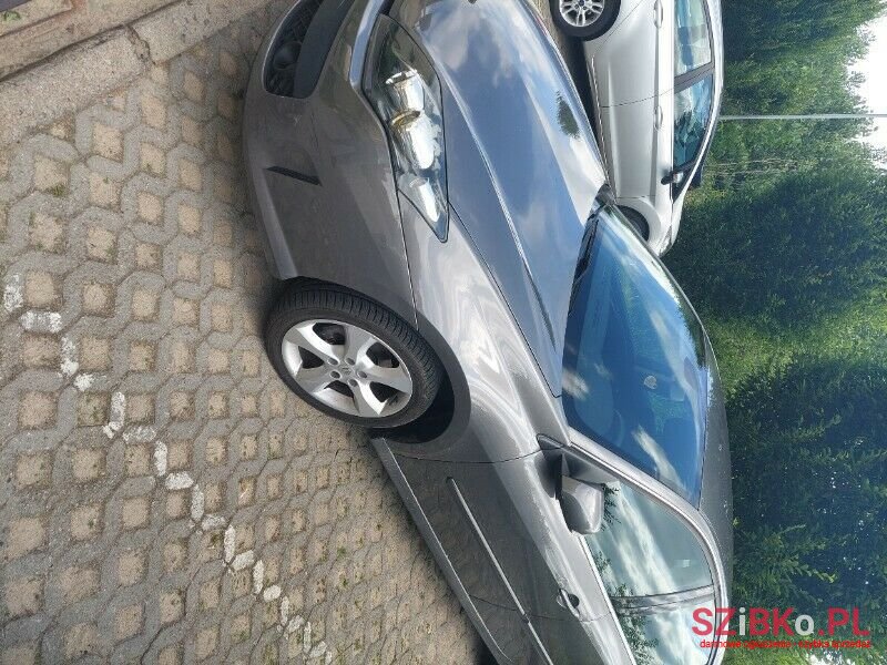 2009' Renault Laguna photo #3