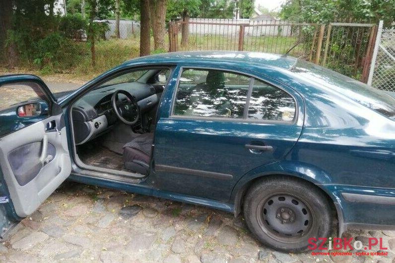 2000' Skoda Octavia photo #2