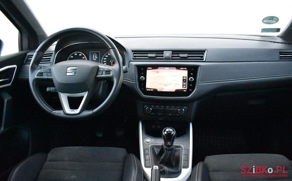 2019' SEAT Arona photo #5