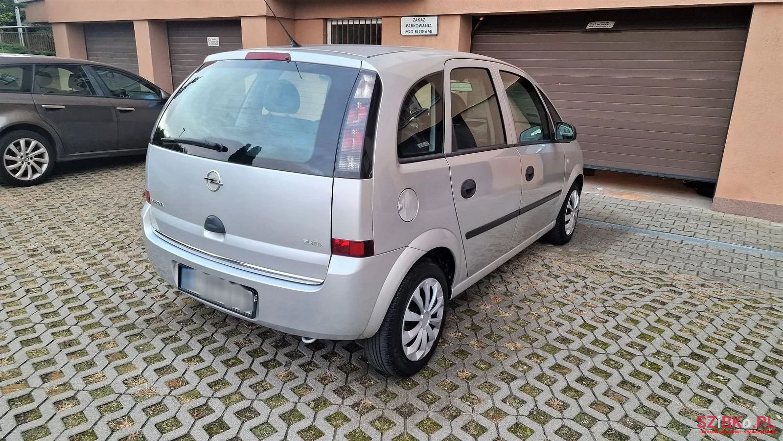2010' Opel Meriva photo #5