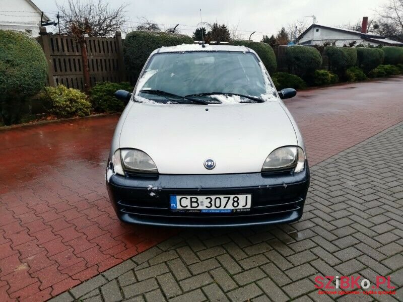 2002' Fiat Seicento photo #2