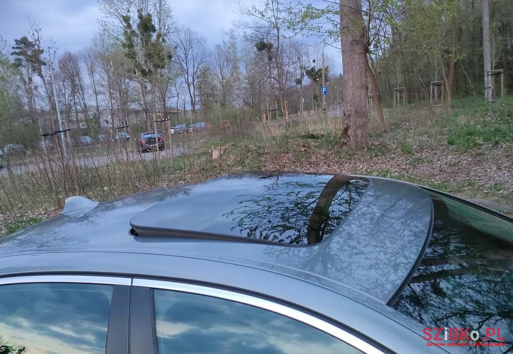 2013' BMW 5 Series 528I Xdrive photo #2