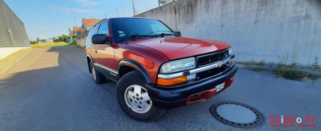 2003' Chevrolet Blazer photo #1