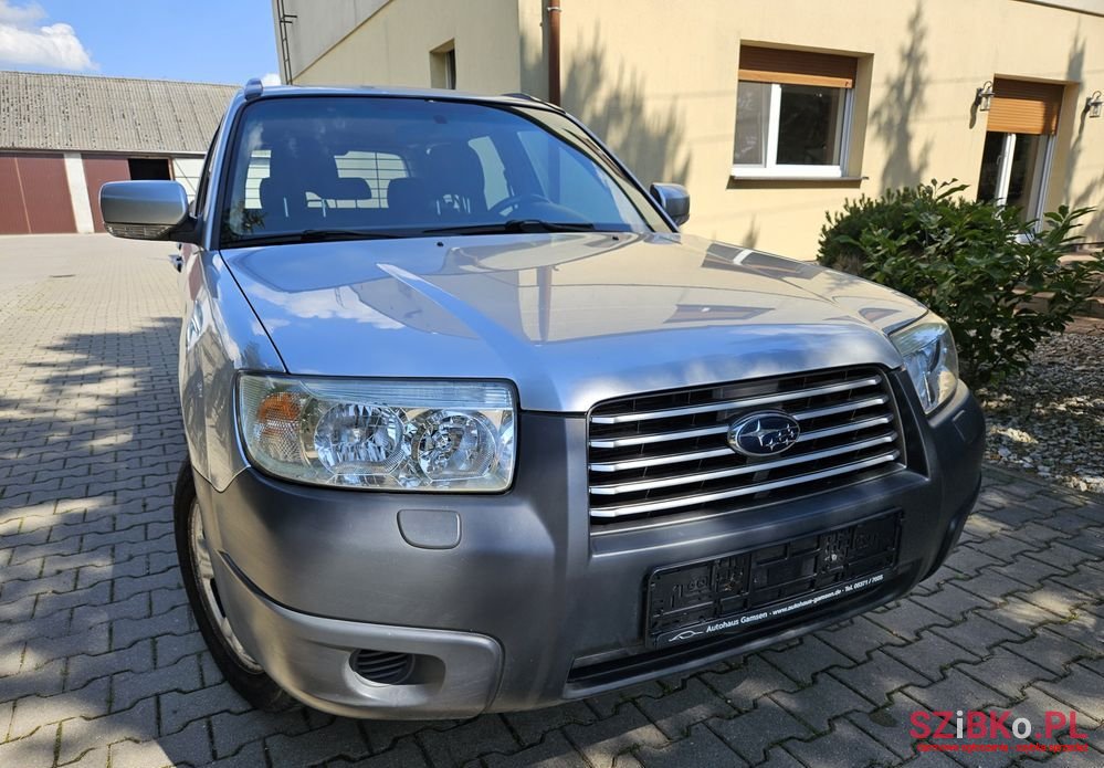 2007' Subaru Forester 2.0X Comfort photo #3