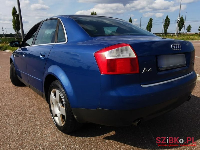 2002' Audi A4 2.4 photo #3