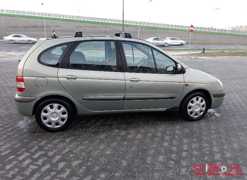 2002' Renault Scenic photo #1