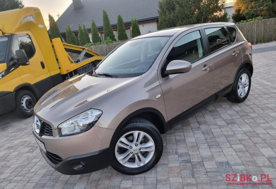 2011' Nissan Qashqai photo #6