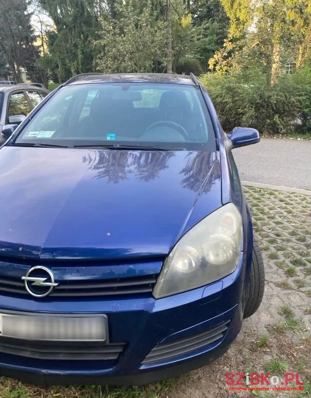 2005' Opel Astra photo #2