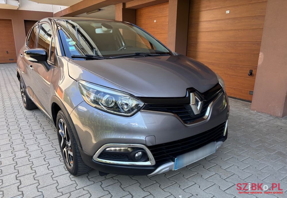 2015' Renault Captur Energy photo #3