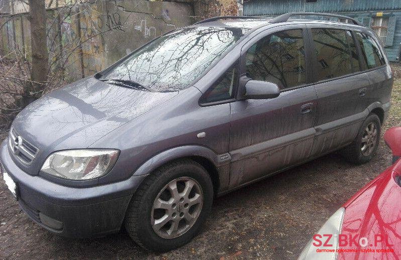 2004' Opel Zafira photo #3