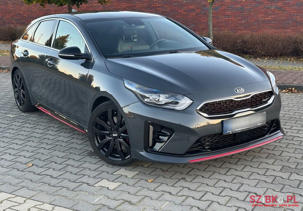2019' Kia Proceed photo #2