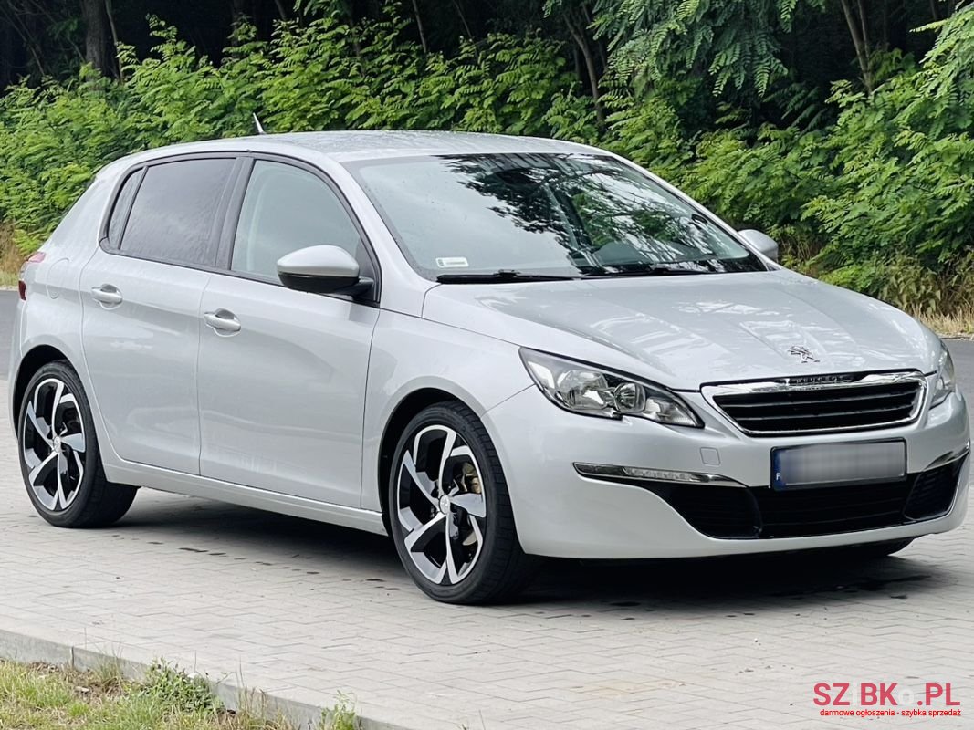 2014' Peugeot 308 photo #5