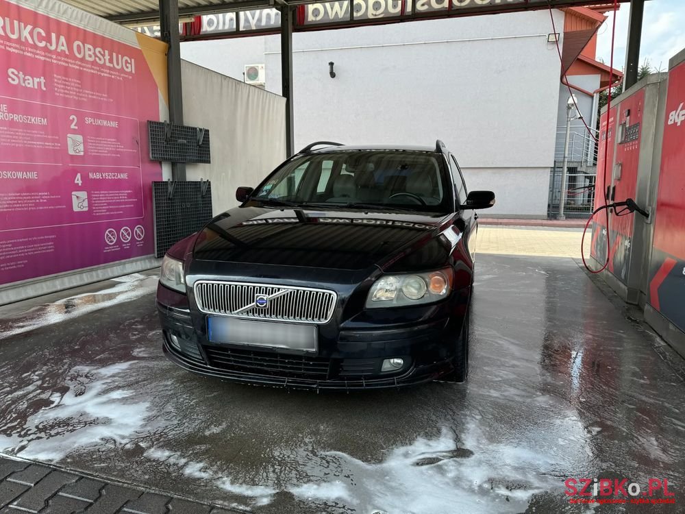 2006' Volvo V50 2.0D photo #1