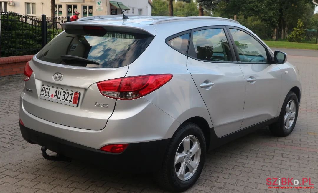 2011' Hyundai ix35 photo #5