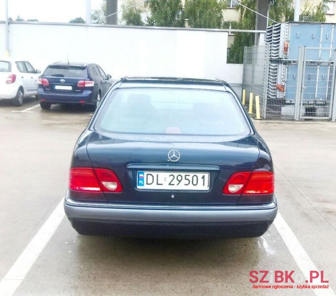 1997' Mercedes-Benz Klasa E photo #6