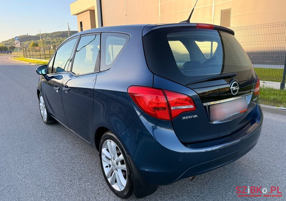 2011' Opel Meriva 1.4 T Cosmo photo #3