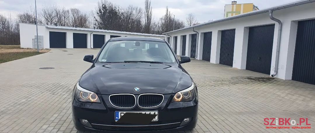 2009' BMW Seria 5 photo #1