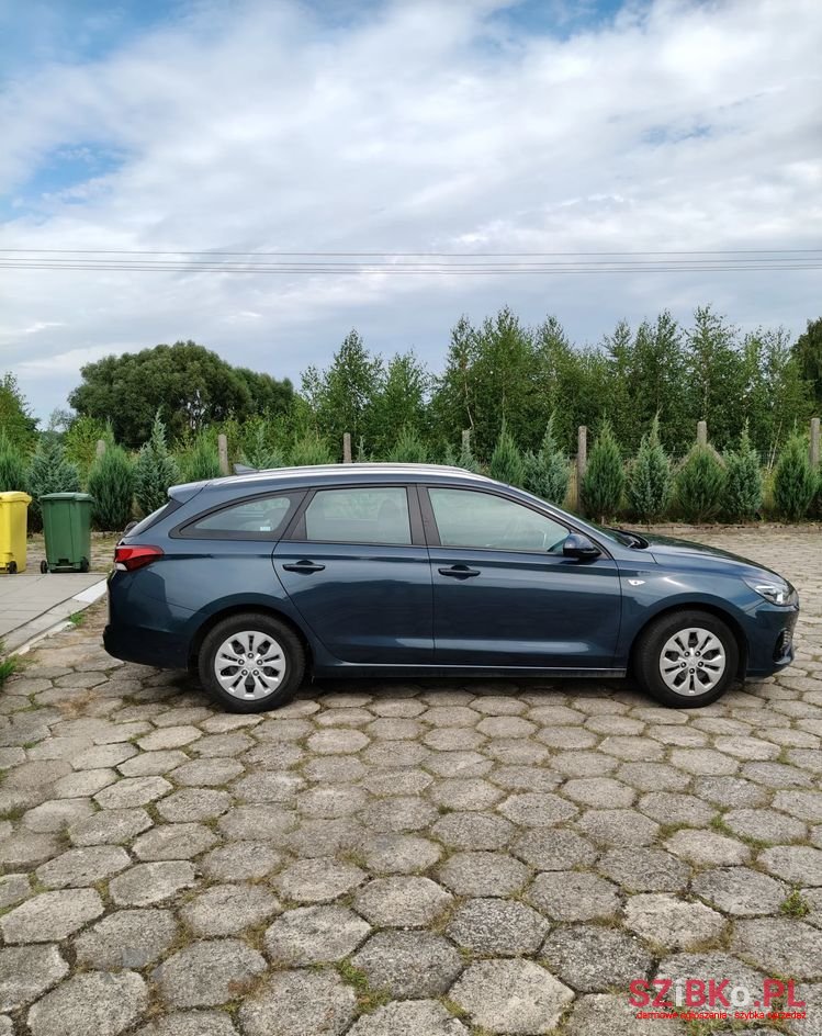 2021' Hyundai i30 1.5 Dpi Classic + photo #6