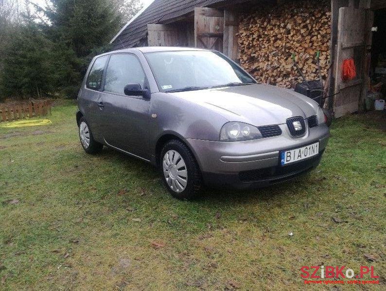 2002' SEAT Arosa photo #1