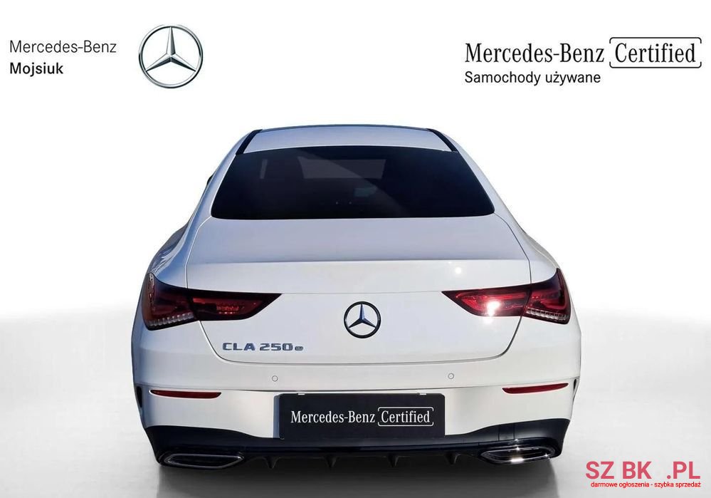 2023' Mercedes-Benz CLA photo #6