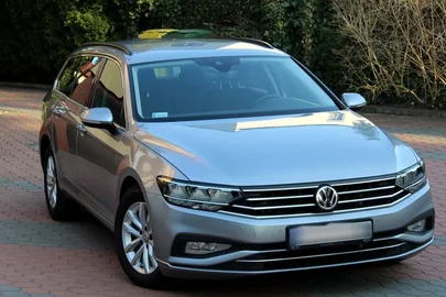 2020' Volkswagen Passat