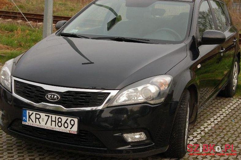 2009' Kia Ceed photo #1