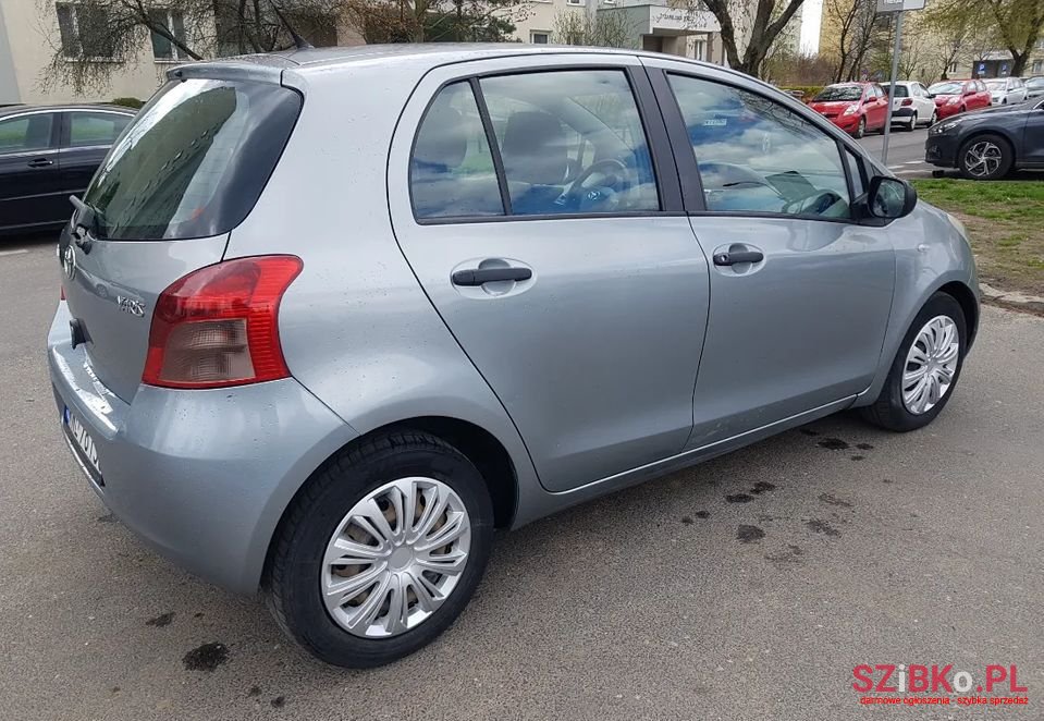 2007' Toyota Yaris photo #4