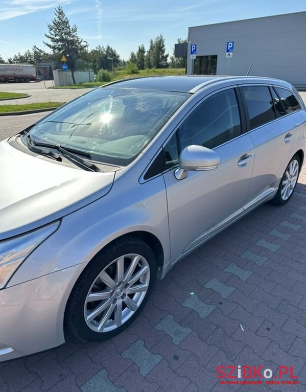 2010' Toyota Avensis 2.0 Prestige Ms photo #2