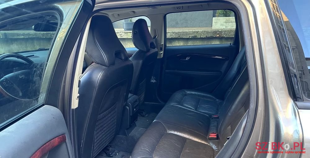 2008' Volvo Xc 70 photo #5