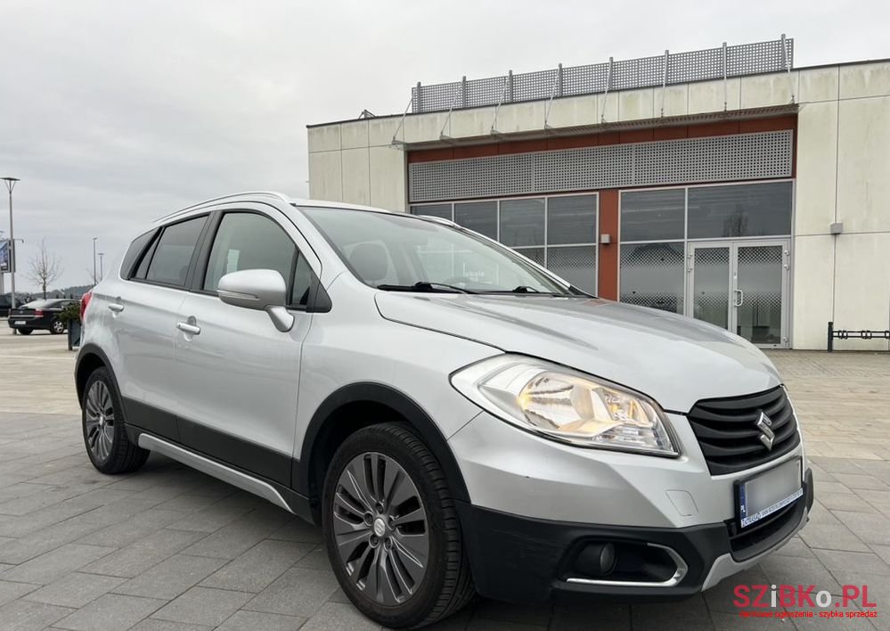 2014' Suzuki SX4 S-Cross photo #1