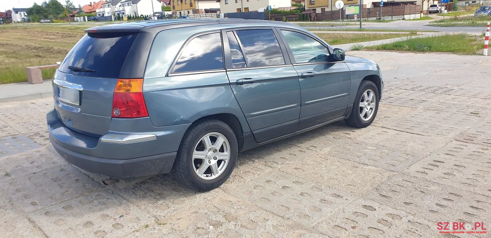 2006' Chrysler Pacifica photo #3