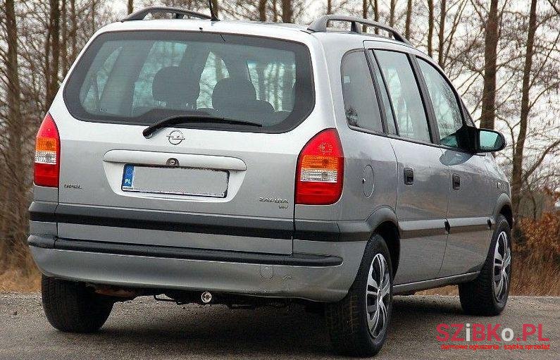 2000' Opel Zafira photo #2