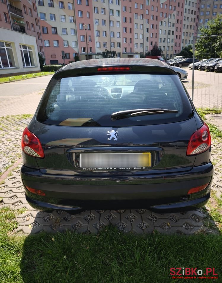 2010' Peugeot 206 photo #1