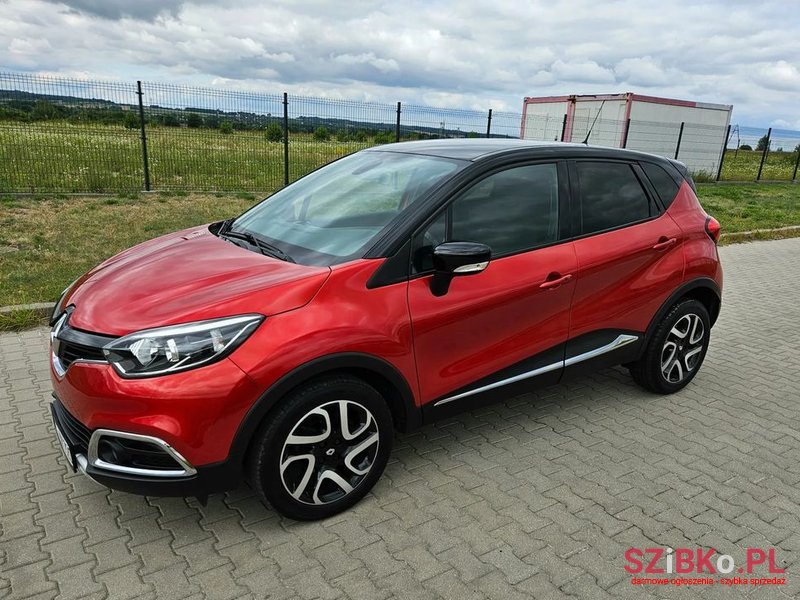 2015' Renault Captur photo #2