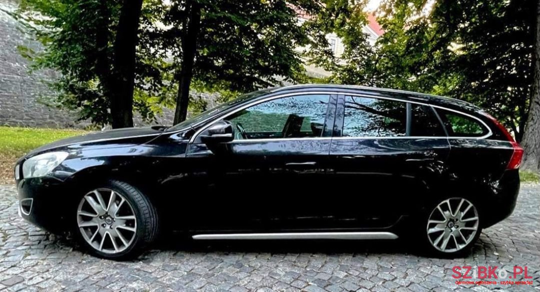 2010' Volvo V60 photo #2