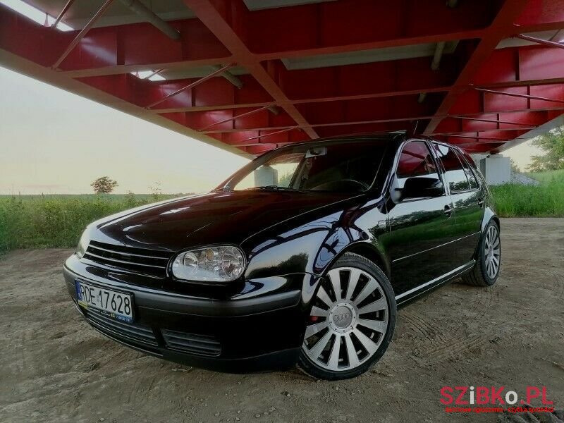 1999' Volkswagen Golf photo #1