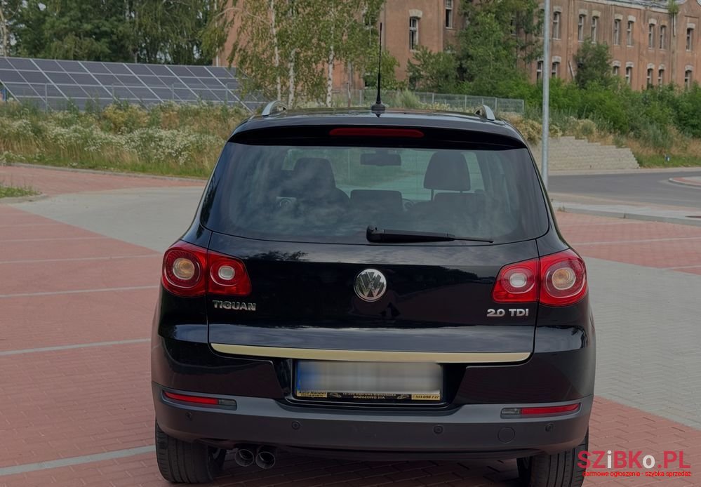 2009' Volkswagen Tiguan photo #3