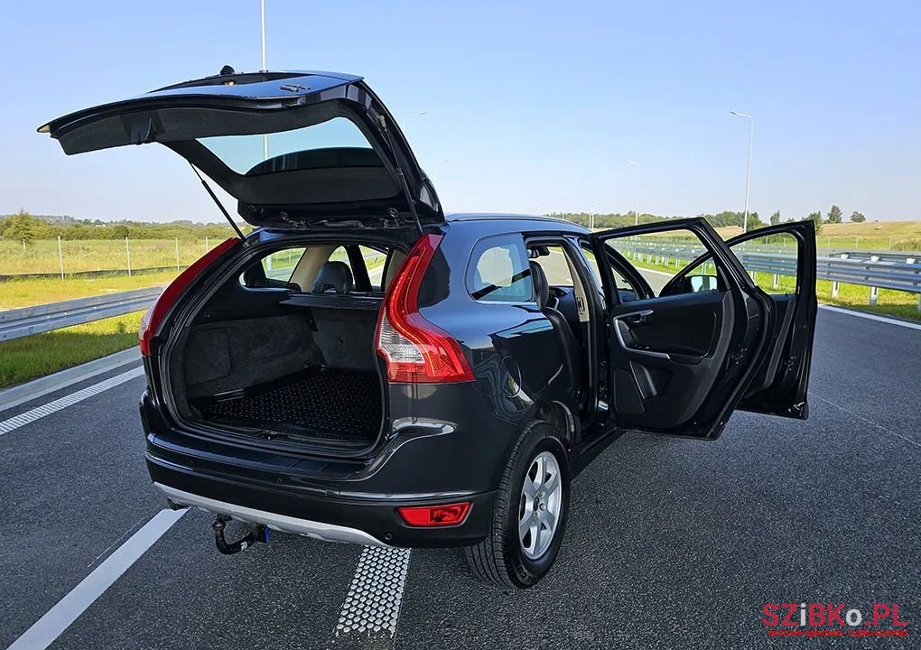 2009' Volvo Xc 60 photo #6