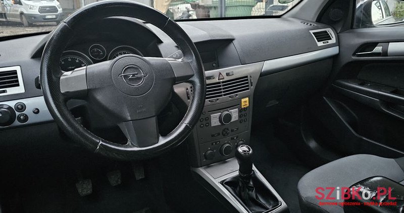 2007' Opel Astra photo #6