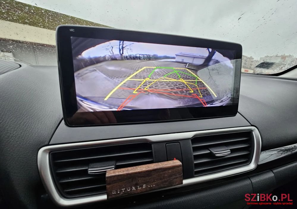 2016' Mazda 3 photo #5