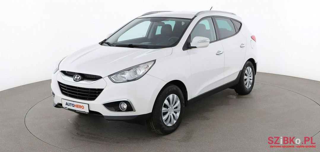 2012' Hyundai ix35 photo #1