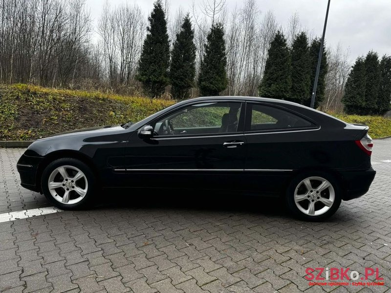 2006' Mercedes-Benz C-Class photo #4