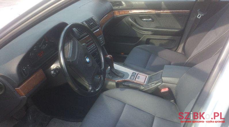 2001' BMW 5 Series photo #5