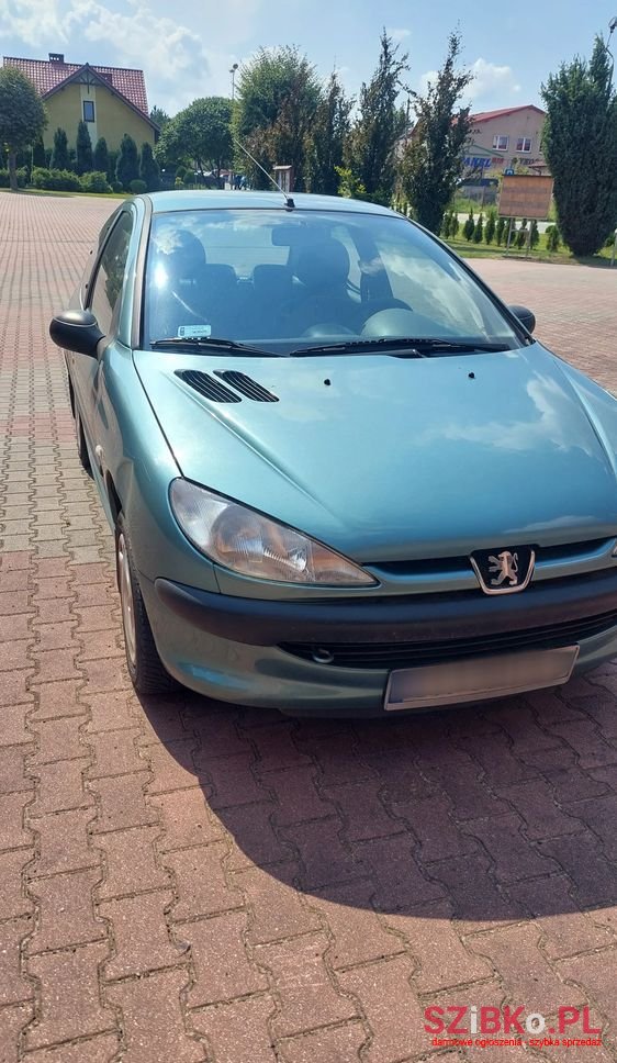 2002' Peugeot 206 photo #1