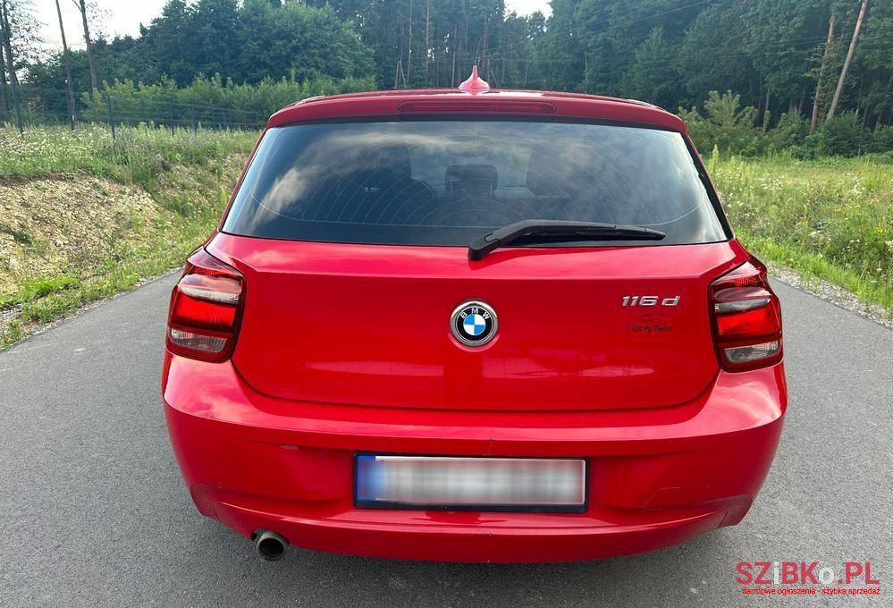 2012' BMW 1 Series 116D photo #5