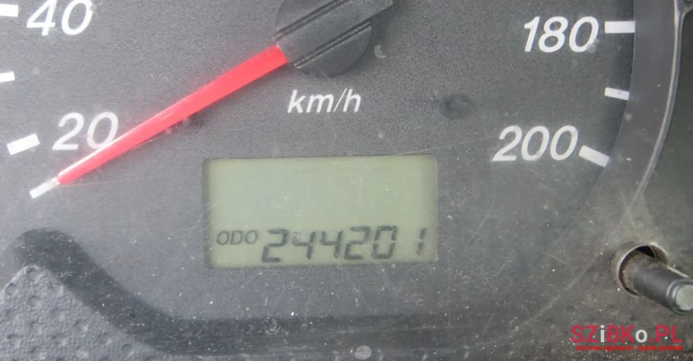 2004' Mazda Tribute photo #5