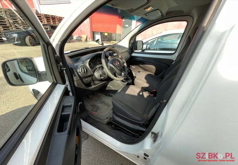 2017' Fiat Fiorino photo #4